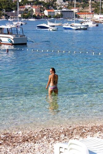 Apartments With A Parking Space Hvar - 9658