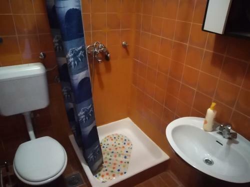 Hostal Guesthouse Milka