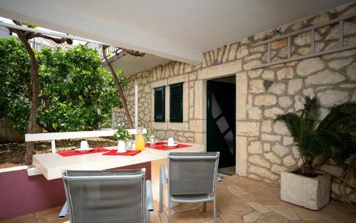 Apartment Nika - Hvar