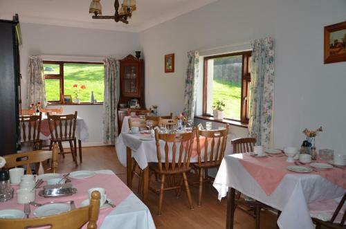 Bed & Breakfast White Heather Farmhouse