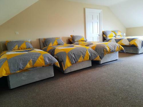Hostal Clone Manor Farm Guesthouse
