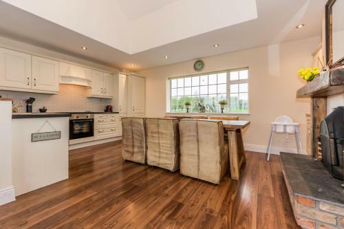 Ardkilly Ridge, Kinsale Town,sleeps 8