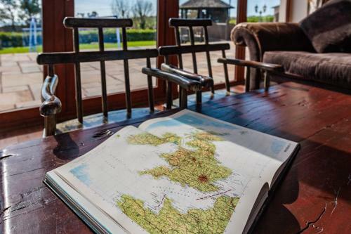 Ardkilly Ridge, Kinsale Town,sleeps 8
