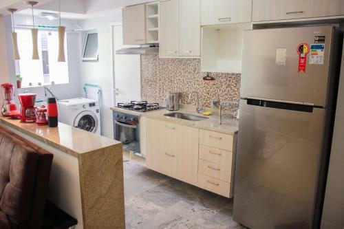 Apartamento Luxuoso Beira Mar 03 Quartos