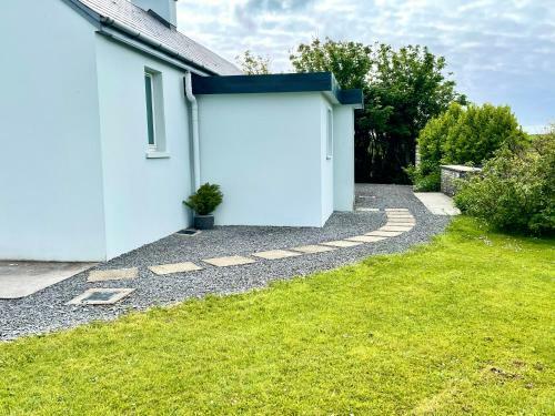 The Old School House, Moymore, Lahinch