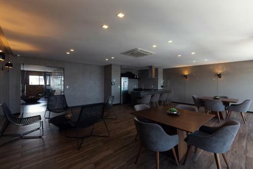 Apartamento Flat Com Piscina E Vista Pro Mar Em Ponta Verde Al