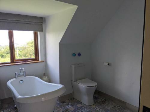 Hostal Large Double Adjacent Large Bathroom Both With Swilly Views