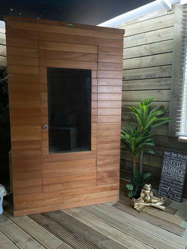 Villa Mount Eagle - Sleeps 24 With Hot Tub