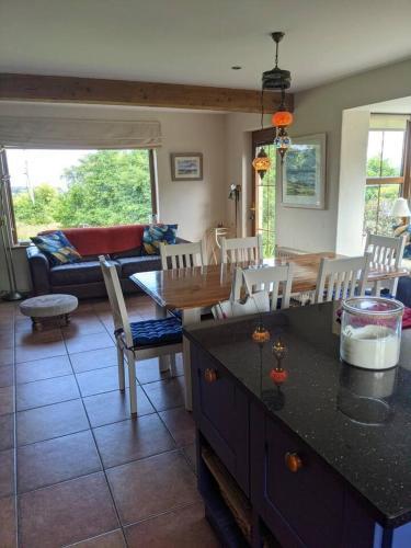 Hostal Downstairs Double Room With Swilly View Shared Large Bathroom