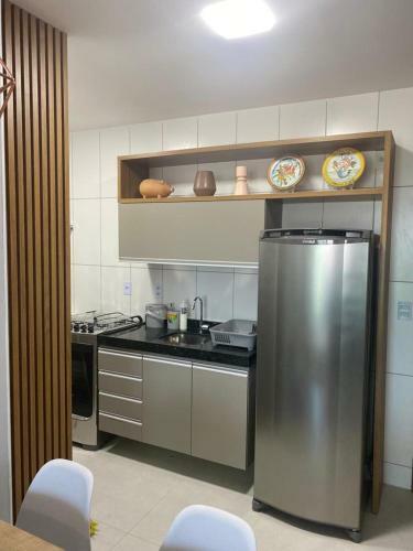 Nov�ssimo Apartamento C/ Varanda A 300 M Da Praia