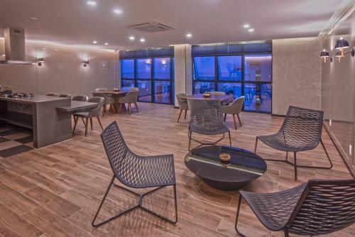 Apartamento Edif�cio Time - Apto 918