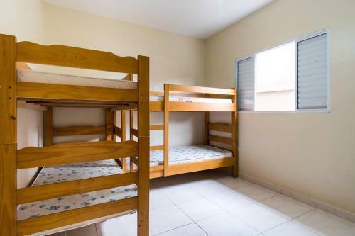 Casa Com Piscina E Churrasq Na Praia Massaguacu, Sp