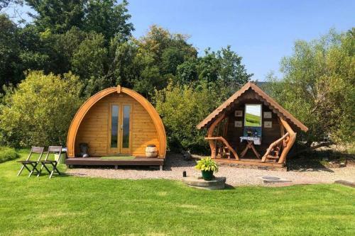 River View Log Cabin Pod - 5 Star Glamping Experience