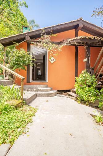Hostal Ilha Do Papagaio Adventures