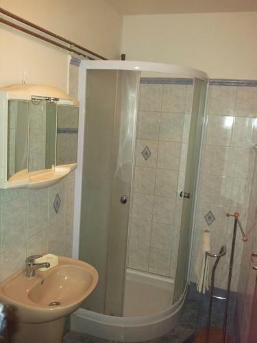 Hostal Penzion Mens�k