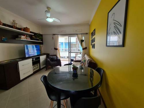 Apartamento Apto C/ Piscina - 150m Da Praia De Bombas