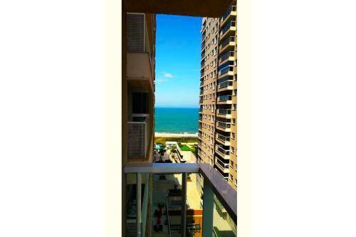 Apartamento Bali Beach Vista Mar Em B. Pi�arras/sc