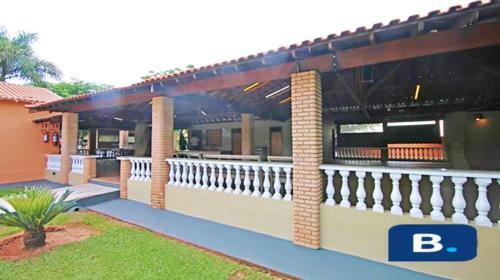 Ch�cara Arizona, 5m Do Thermas