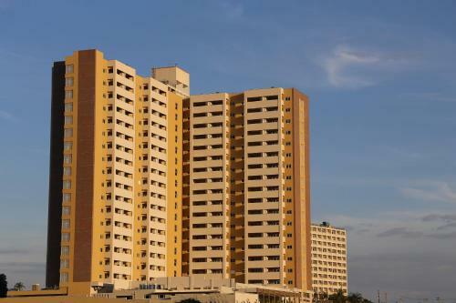 Hot Beach Suites