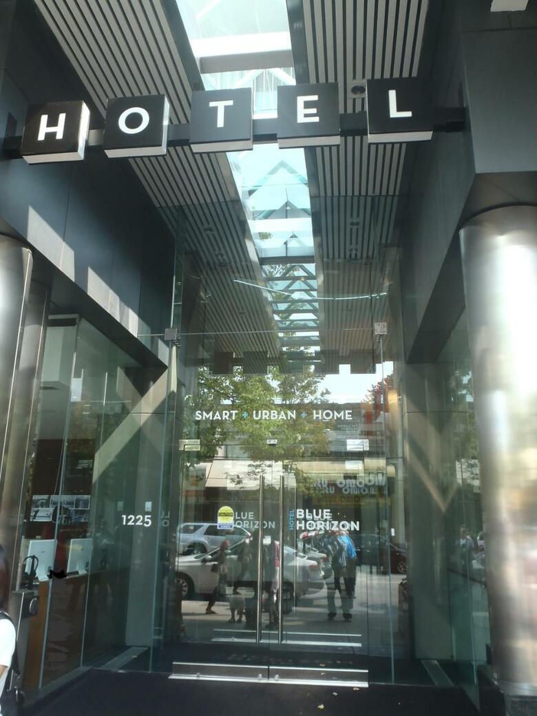 Blue Horizon Hotel - Standard