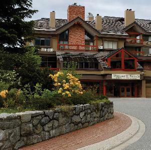 Hotel Whistler Village Inn & Suites