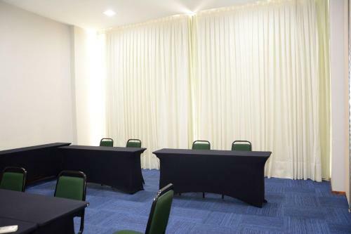 Hotel Natal Plaza Requinte, Conforto E Vista Para O Mar