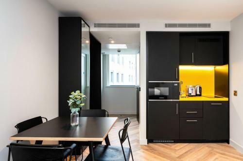 Staycity Aparthotels Tivoli