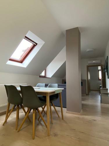 O�zis Apartmanh�z