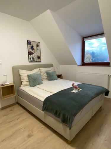O�zis Apartmanh�z