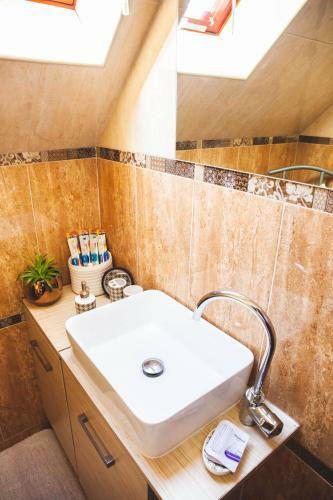 Hostal Barackos Wellness Villa F�t
