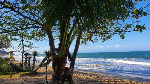 Apartamento Itacolomi Oceanic: Piscina Aquecida E Praia � 60m
