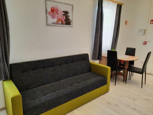 Orchidea Apartmanh�z