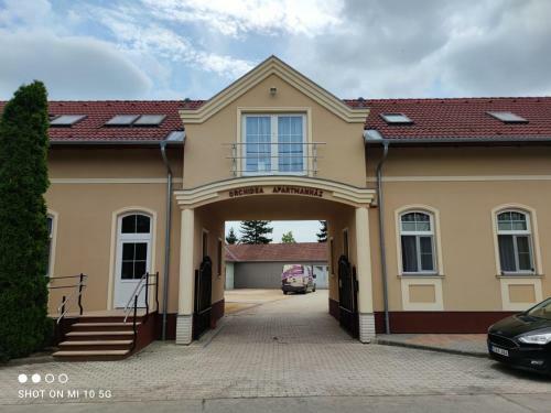 Orchidea Apartmanh�z