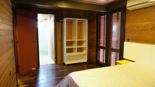 Casa Com Piscina Pr�xima Ao Beto Carrero