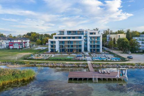 Sunset Plage Apartman Fony�d