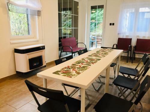 V�rhegy Vend�gh�z