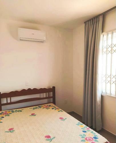 Casa Na Praia Em Sc Com Wi-fi E Churrasqueira