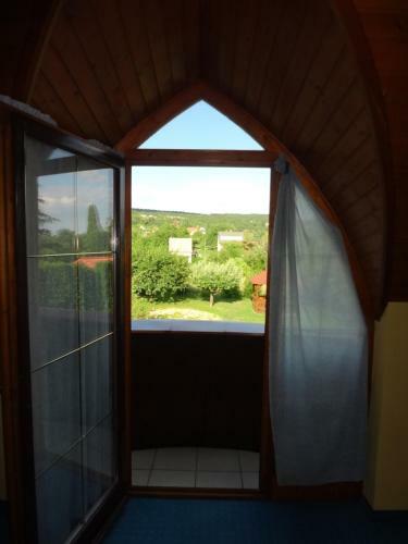 Hostal Marta Guest House