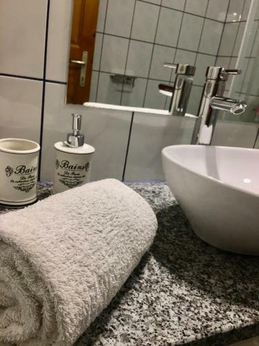 Hostal Marta Guest House