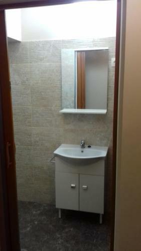 Fl�ra Apartman