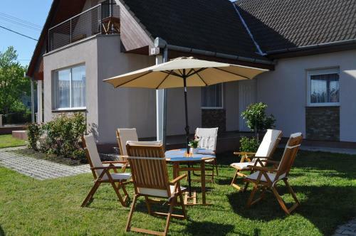 Sarkcsillag Vend�gh�z Gyenesdi�s