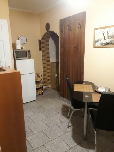 Hostal City Camping& Apartman &bungalow