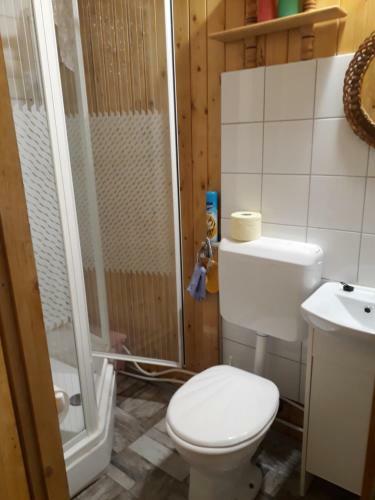 Hostal City Camping& Apartman &bungalow