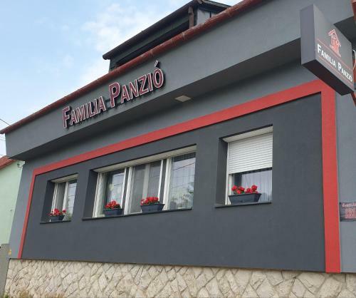 Bed & Breakfast Familia Panzi� Gy?r