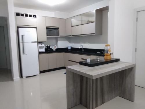 Apartamento Residencial Novo Amplo Com Total Conforto