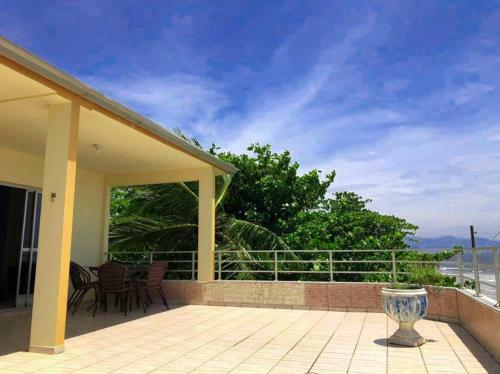 Apartamento Cobertura Frente Mar