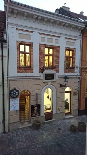 Kisfaludy S�ndor Apartman