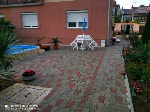 Paksy Apartman