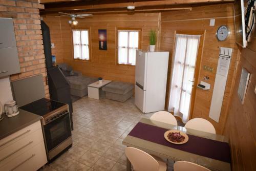 Velence Korz� Pihen?h�z