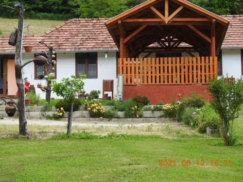 Apartamento Luku Hegyi Pihen?h�z